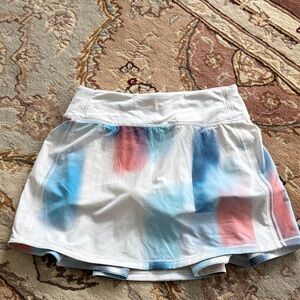 Lululemon. White Athletic Skort with Blue and Coral